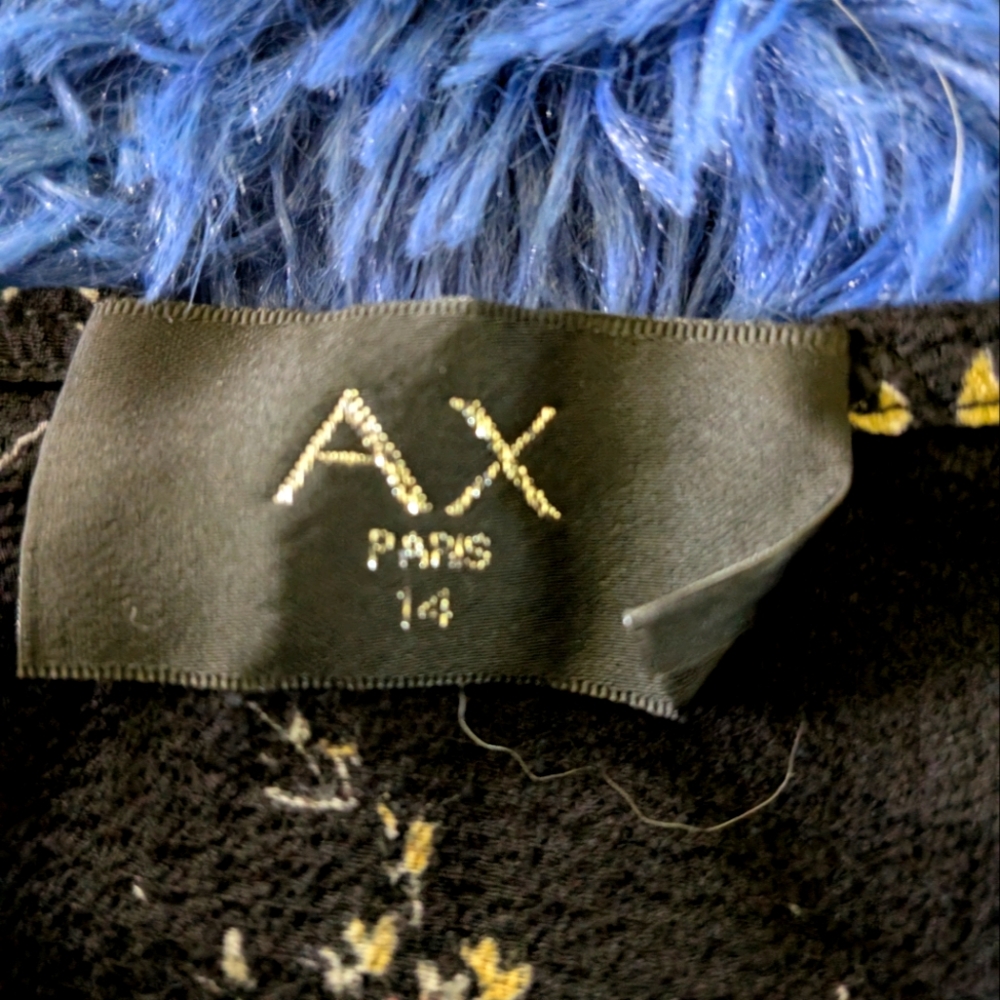 Blouse - Picture 2 of 5